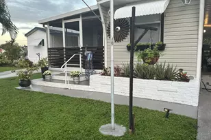 8661 SW 18th Pl, Davie, FL 33324 - Photo 2