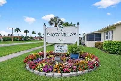 2758 Emory Drive E #B, West Palm Beach, FL 33415 - Photo 2