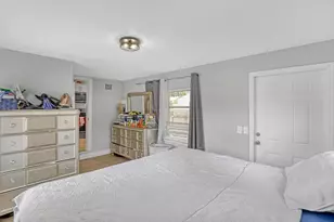 731 50th St, West Palm Beach, FL 33407 - Photo 16