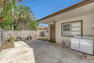 731 50th St, West Palm Beach, FL 33407 - Photo 28