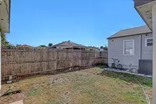 731 50th St, West Palm Beach, FL 33407 - Photo 30