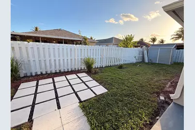 10088 Boynton Place Circle, Boynton Beach, FL 33437 - Photo 6