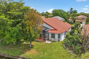 2453 Stonegate Dr, Wellington, FL 33414 - Photo 40