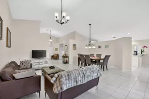 2453 Stonegate Dr, Wellington, FL 33414 - Photo 14