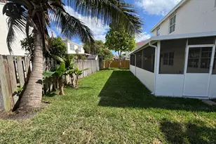 6256 Harbor Bend, Margate, FL 33063 - Photo 4