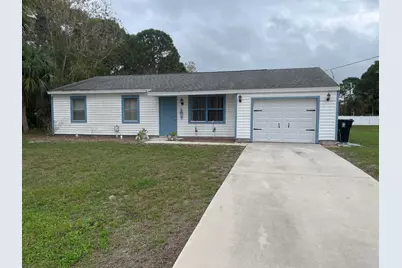 2122 SE Heathwood Circle, Port Saint Lucie, FL 34952 - Photo 2
