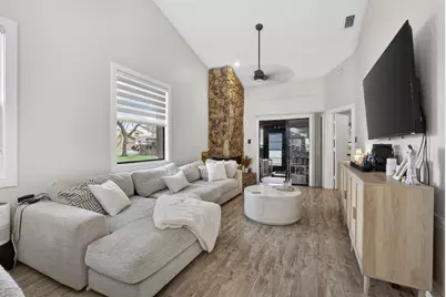 3807 Collinwood Lane, West Palm Beach, FL 33406 - Photo 10