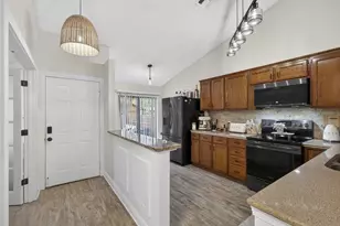 3807 Collinwood Ln, West Palm Beach, FL 33406 - Photo 4