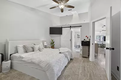 3807 Collinwood Lane, West Palm Beach, FL 33406 - Photo 14