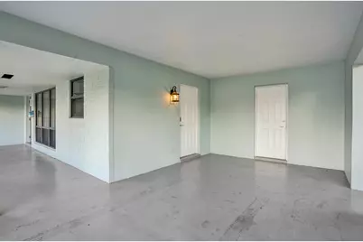 2674 NE 8th Court, Pompano Beach, FL 33062 - Photo 6