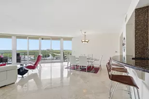6051 N Ocean Dr, Hollywood, FL 33019 - Photo 14