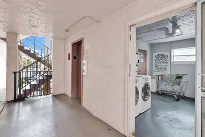 711 Lori Drive, Palm Springs, FL 33461 - Photo 18