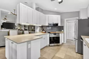 11476 SW Pembroke Dr, Port Saint Lucie, FL 34987 - Photo 16