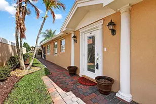 11476 SW Pembroke Dr, Port Saint Lucie, FL 34987 - Photo 46