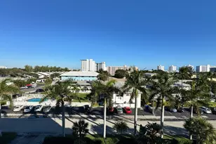 3212 NE 12th St, Pompano Beach, FL 33062 - Photo 4