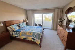 3212 NE 12th St, Pompano Beach, FL 33062 - Photo 16
