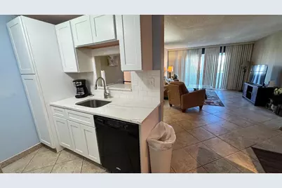 3212 NE 12th Street #506, Pompano Beach, FL 33062 - Photo 8