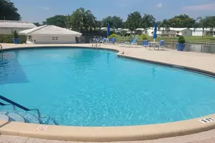 8713 NW 10th St, Plantation, FL 33322 - Photo 32