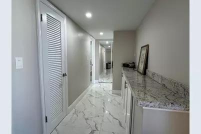 305 N Pompano Beach Boulevard #1007, Pompano Beach, FL 33062 - Photo 4