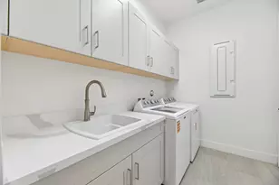 10158 Timber Crk Wy, Palm Beach Gardens, FL 33412 - Photo 4