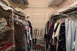 725 Lori Dr, Palm Springs, FL 33461 - Photo 8