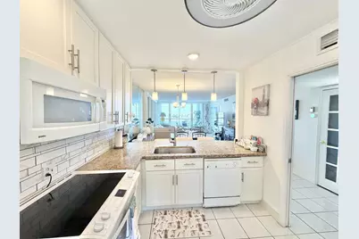 3051 N Course Drive #509, Pompano Beach, FL 33069 - Photo 4