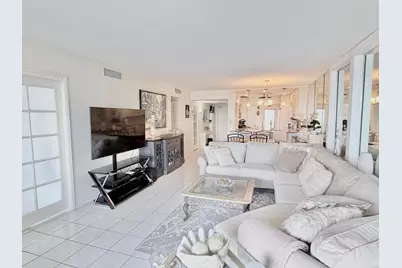 3051 N Course Drive #509, Pompano Beach, FL 33069 - Photo 8