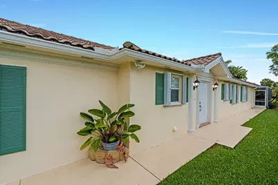 3022 Verdmont Lane, Wellington, FL 33414 - Photo 2