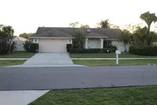 1251 Barnstaple Cir, Wellington, FL 33414 - Photo 6