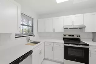 4700 Lucerne Lakes Blvd W, Greenacres, FL 33467 - Photo 10