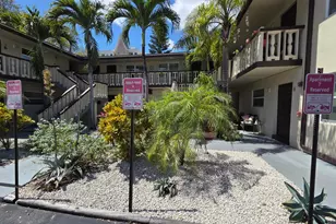 720 NE 2nd St, Fort Lauderdale, FL 33301 - Photo 2