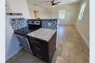 720 NE 2nd Street #7, Fort Lauderdale, FL 33301 - Photo 8
