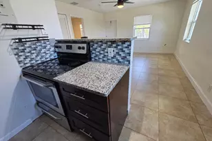 720 NE 2nd St, Fort Lauderdale, FL 33301 - Photo 8