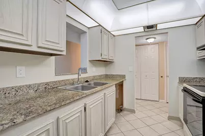 1009 N Ocean Boulevard #112, Pompano Beach, FL 33062 - Photo 8