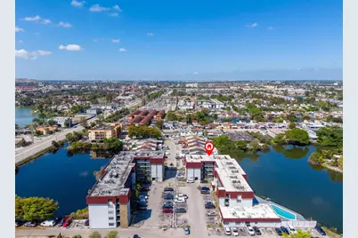 1335 W 68th Street #208, Hialeah, FL 33014 - Photo 16