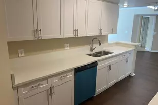 4197 N Haverhill Rd, West Palm Beach, FL 33417 - Photo 4