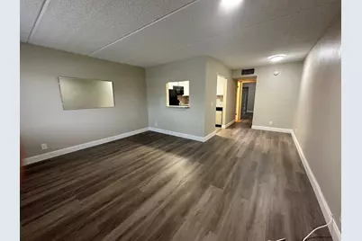 500 Village Green Circle W # 205, Palm Springs, FL 33461 - Photo 4