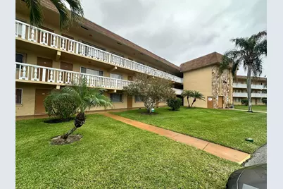 500 Village Green Circle W # 205, Palm Springs, FL 33461 - Photo 2