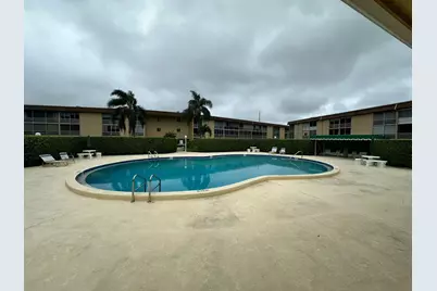 500 Village Green Circle W # 205, Palm Springs, FL 33461 - Photo 18