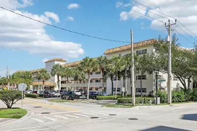 200 E Royal Palm Road, Boca Raton, FL 33432 - Photo 1