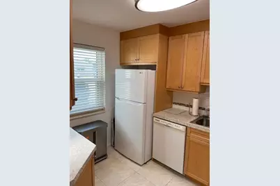 307 Lake Evelyn Drive, West Palm Beach, FL 33411 - Photo 8