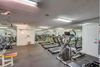 307 Lake Evelyn Drive, West Palm Beach, FL 33411 - Photo 60