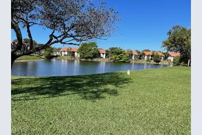 307 Lake Evelyn Drive, West Palm Beach, FL 33411 - Photo 44