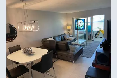 307 Lake Evelyn Drive, West Palm Beach, FL 33411 - Photo 12