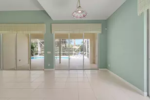 805 Niemen Dr, Palm Beach Gardens, FL 33410 - Photo 12