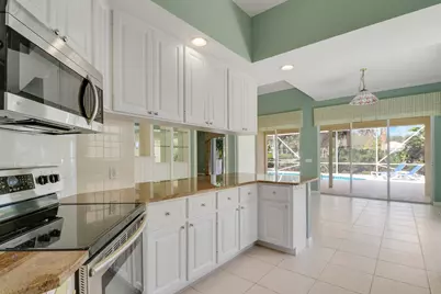 805 Niemen Drive, Palm Beach Gardens, FL 33410 - Photo 10