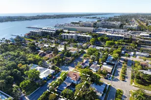 1629 S Lakeside Dr, Lake Worth Beach, FL 33460 - Photo 30