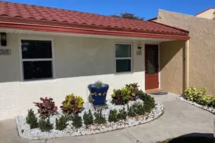 307 Lake Evelyn Dr, West Palm Beach, FL 33411 - Photo 1