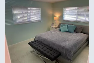 307 Lake Evelyn Drive, West Palm Beach, FL 33411 - Photo 16