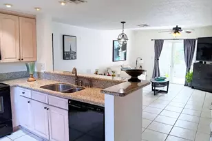 1827 NE 15th Ave NE, Fort Lauderdale, FL 33305 - Photo 12